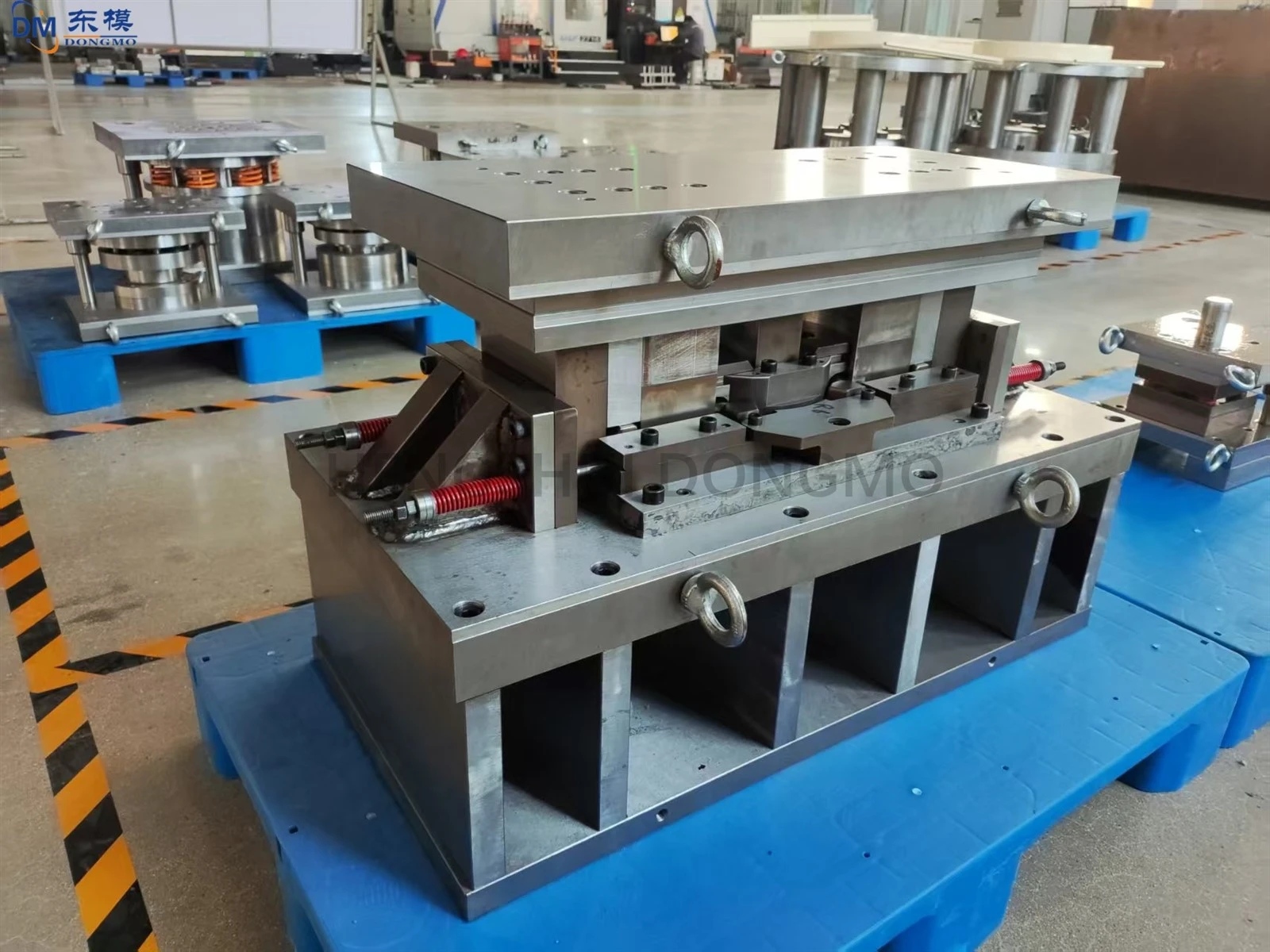hardware stamping dies hardware stamping dies